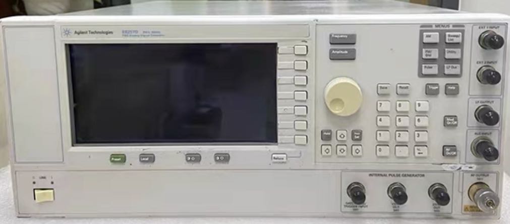 6260ea97b3b84.jpg E8257C.jpg