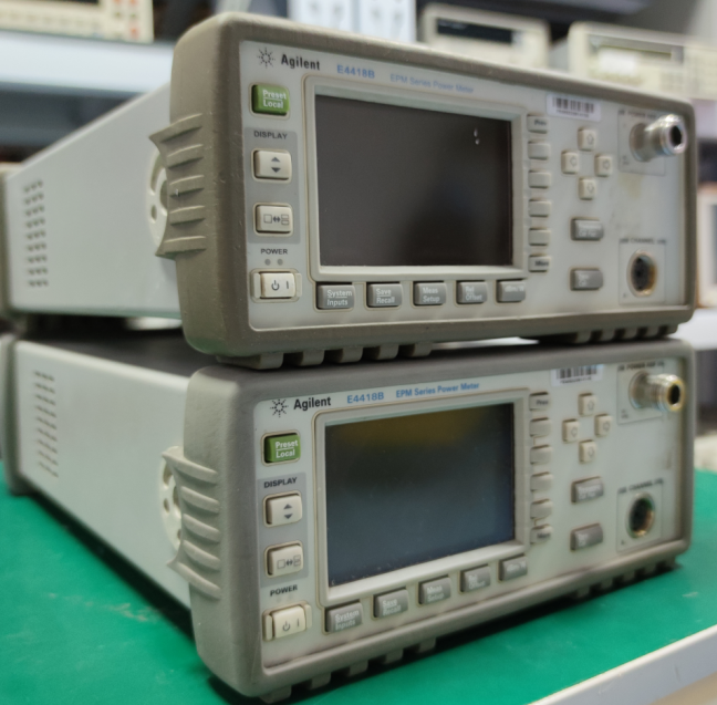 635b2e656cca5.png 功率計(jì)E4418B 6.png