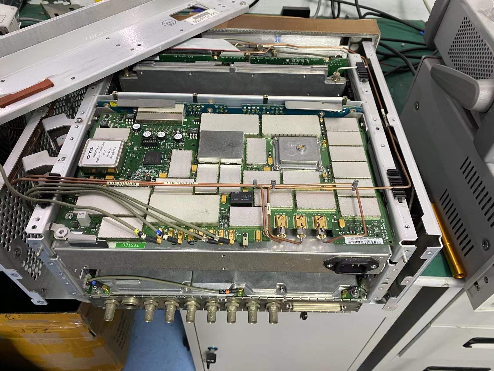 63e5a85b57478.jpg 維修頻譜N9020A 1.jpg