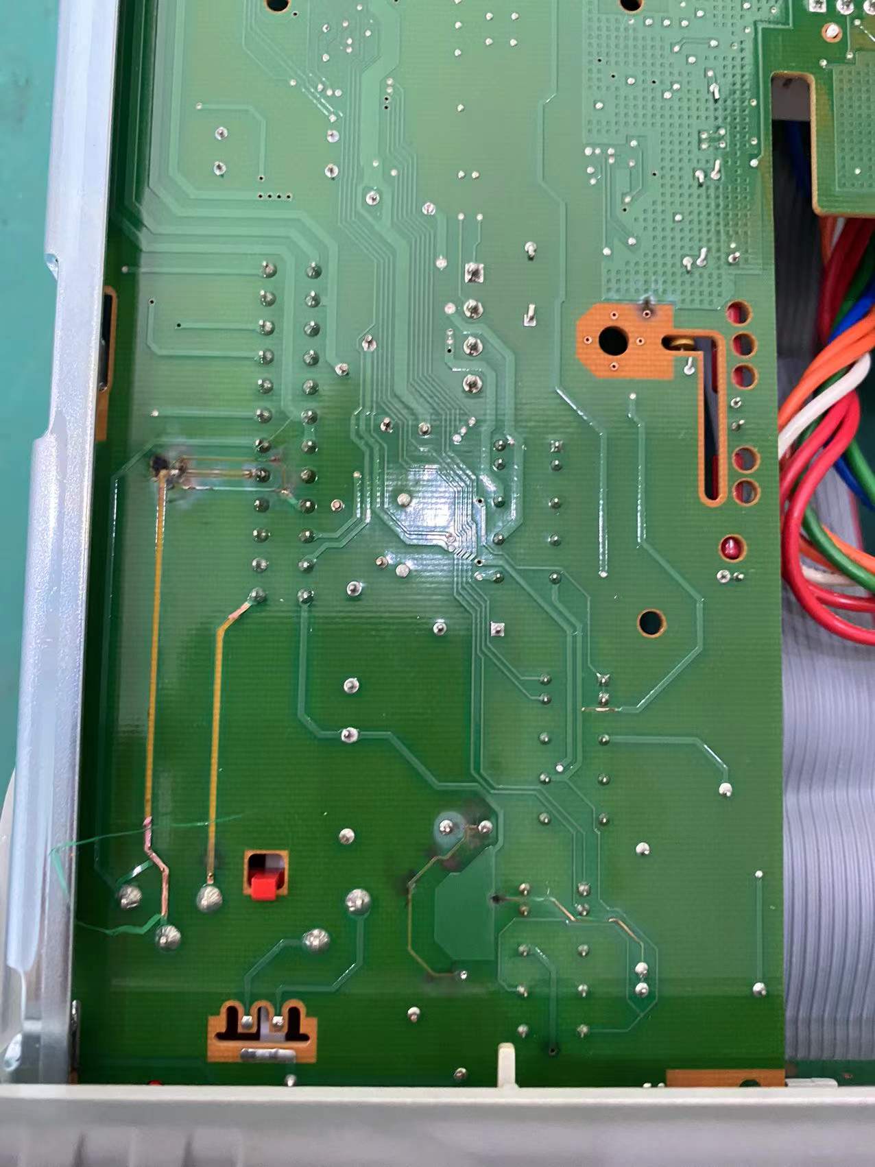 63ed7f00084e8.jpg 維修萬用表34401A 1.jpg